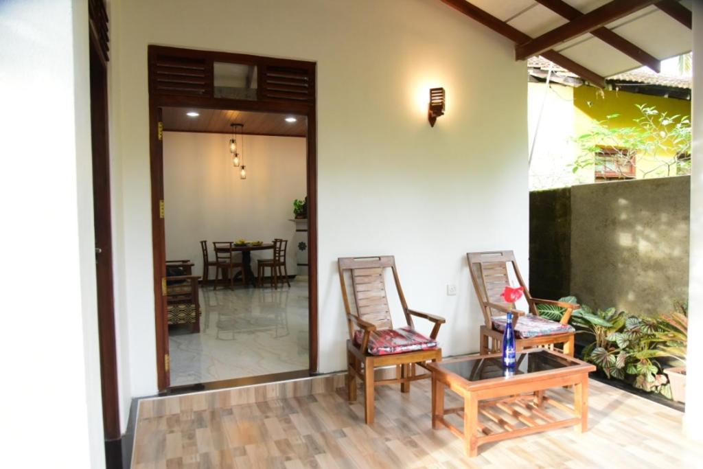 Sanjee Villa Hikkaduwa Extérieur photo